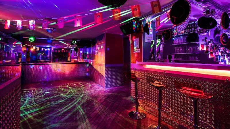 Bear bar El Hombre
