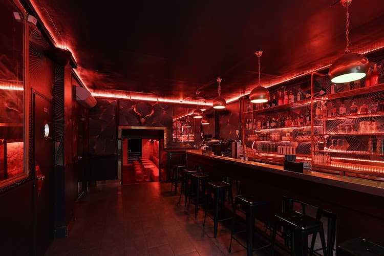 Le Next (Bar de Nuit Paris)