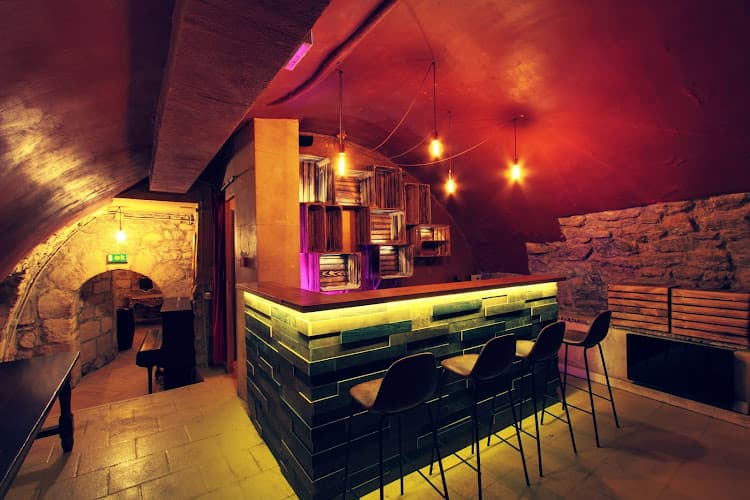 Le Paris Clandestin