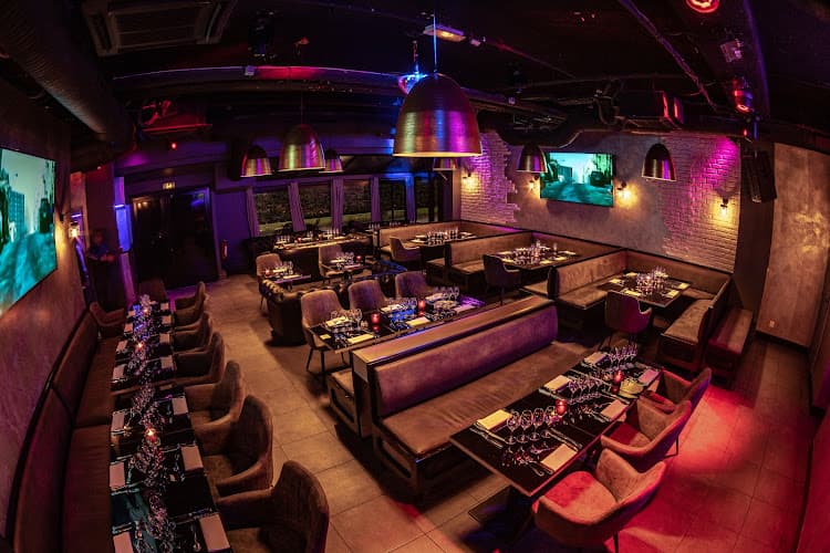 ACE Club restaurant Location de Salles